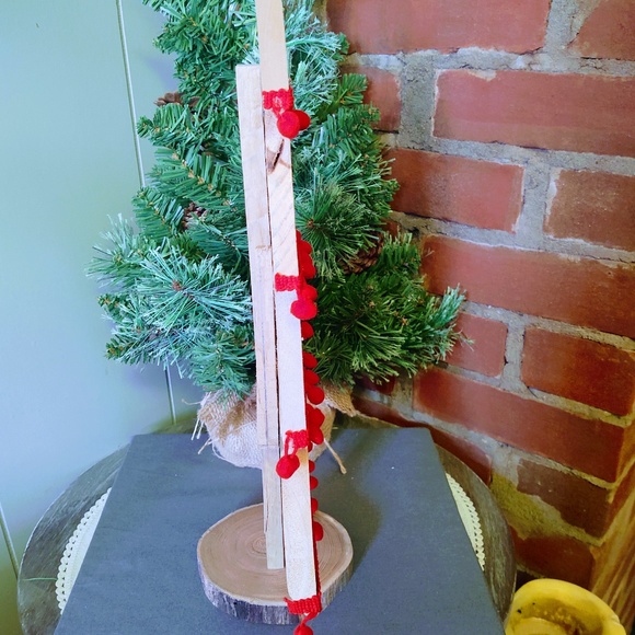 Hand Crafted Repurposed Wood Rustic Wooden Christmas Tree, Farmhouse Decor 16" - Picture 5 of 7